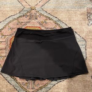Black Lululemon tennis skirt